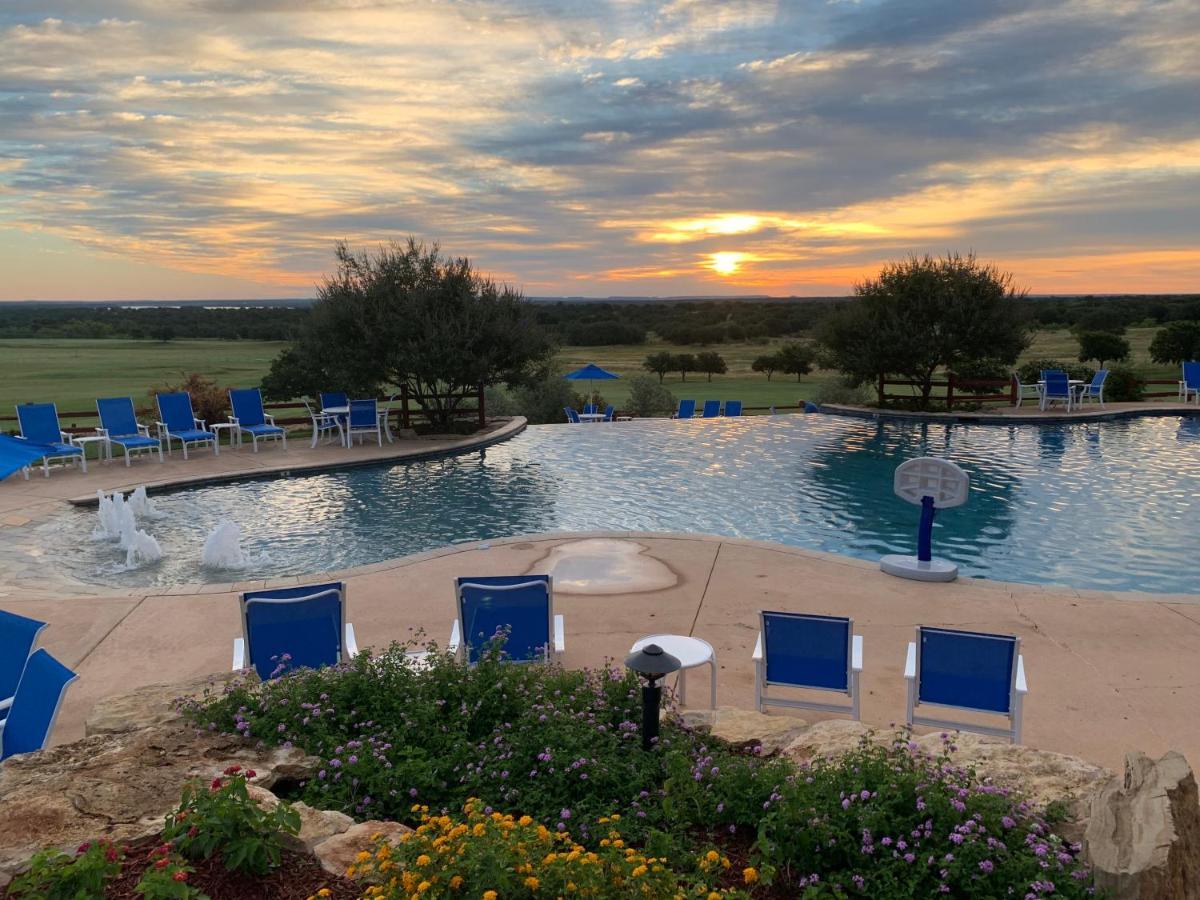 The Hideout Golf Club & Resort Lake Brownwood Esterno foto